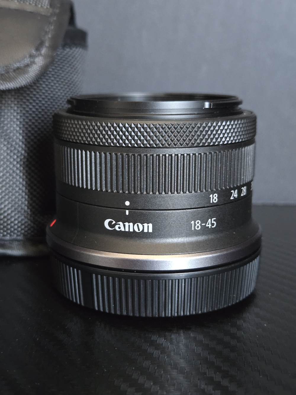 Canon RF-S18-45mm F4.5-6.3 Lens - Picture 2 of 7